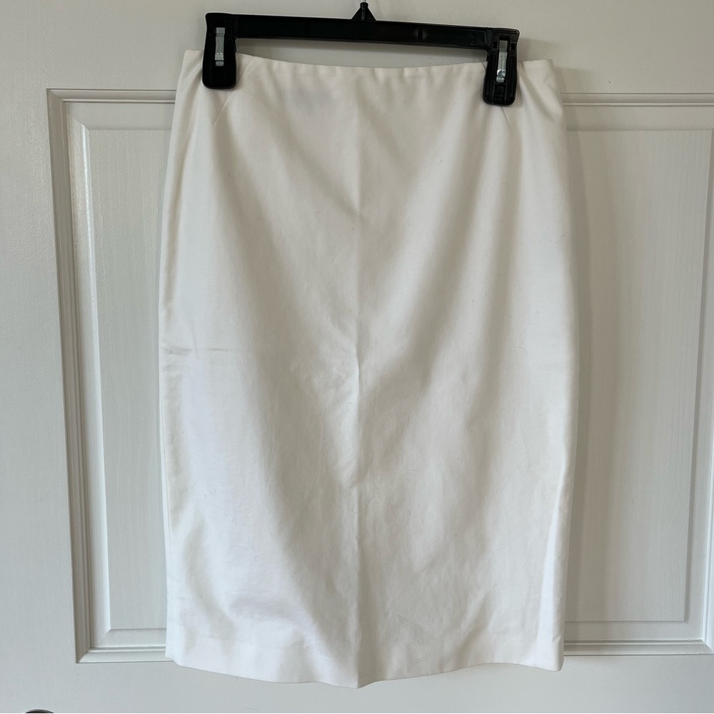 Lafayette 148 New York white skirt size 2